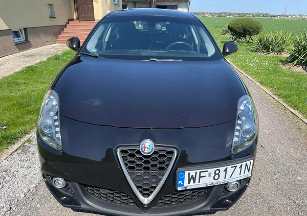 alfa romeo Alfa Romeo Giulietta cena 43500 przebieg: 193200, rok produkcji 2017 z Prabuty